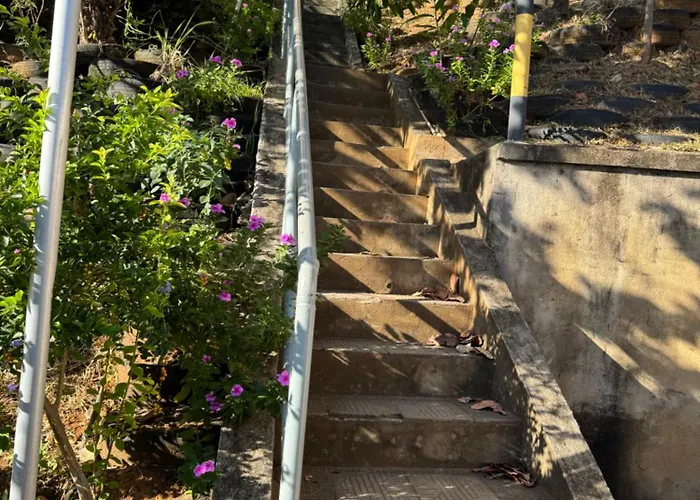 Apartamento Perto De Tudo Em Condominio Fechado.